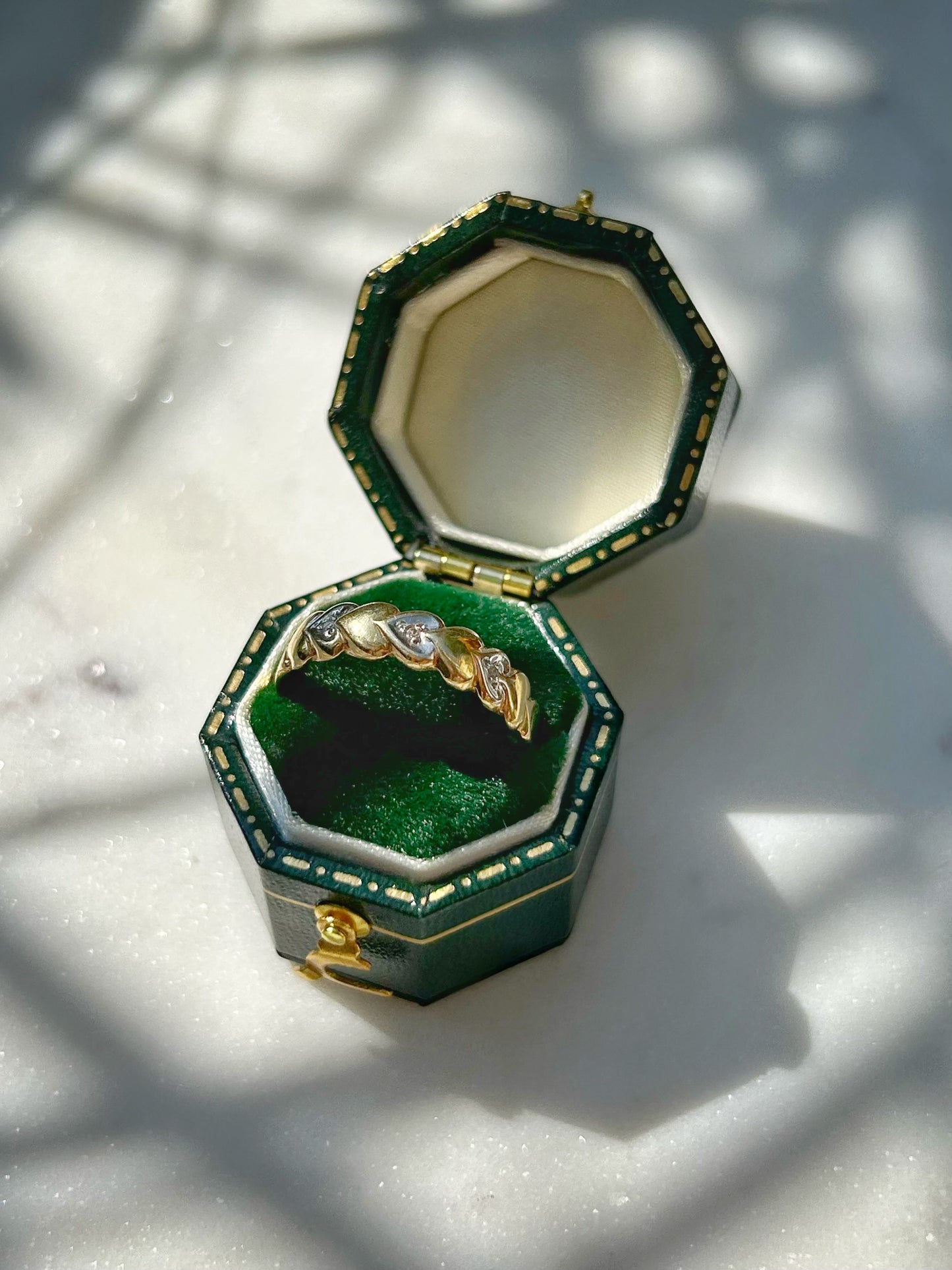 Vintage Diamond Heart Ring in 14ct Gold