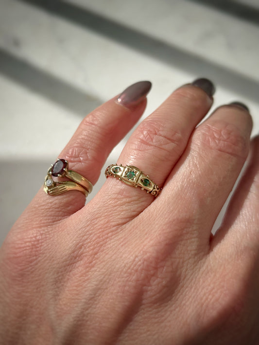 Antique 9ct Victorian Emerald Ring
