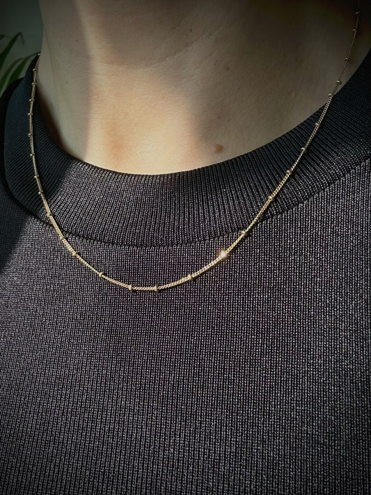 Vintage 18ct Scattered Bead Chain