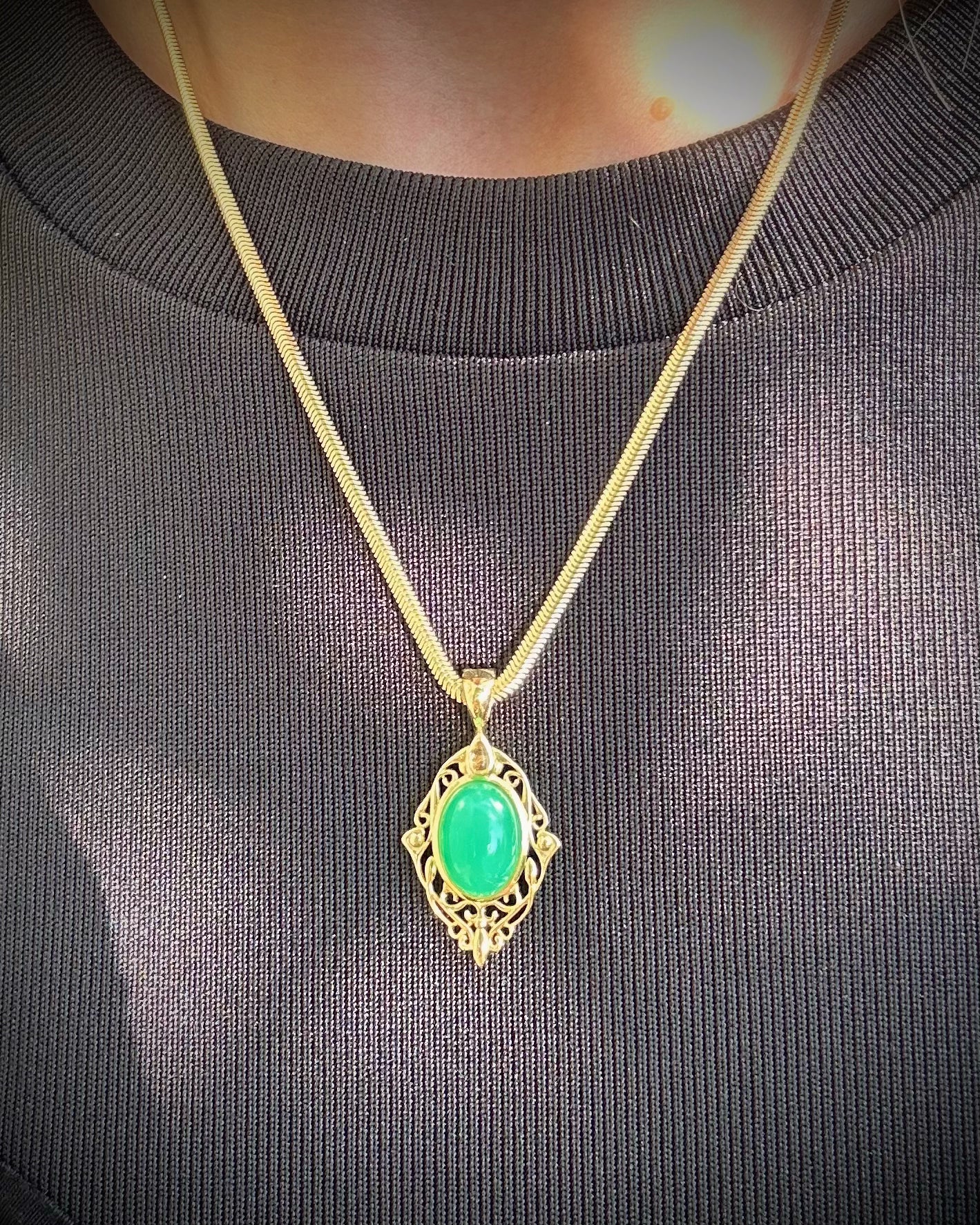 Estate 9ct Gold Chrysoprase & Rock Crystal Pendant