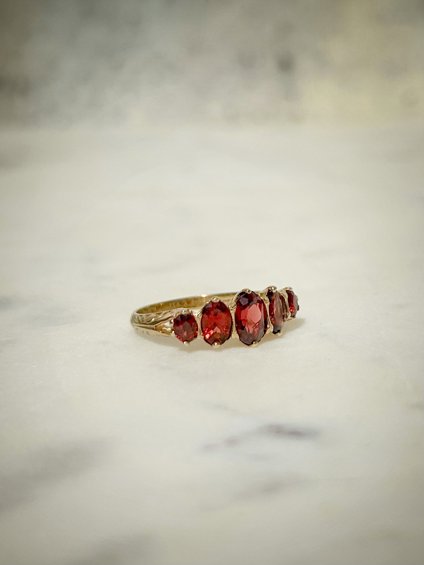 Vintage 9ct Gold Five Stone Garnet Ring