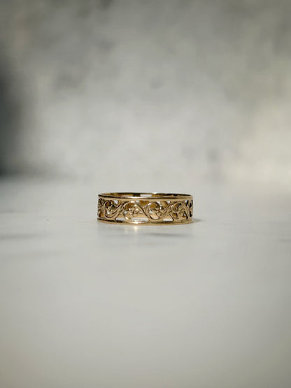 Vintage 14ct Gold Floral Openwork Ring