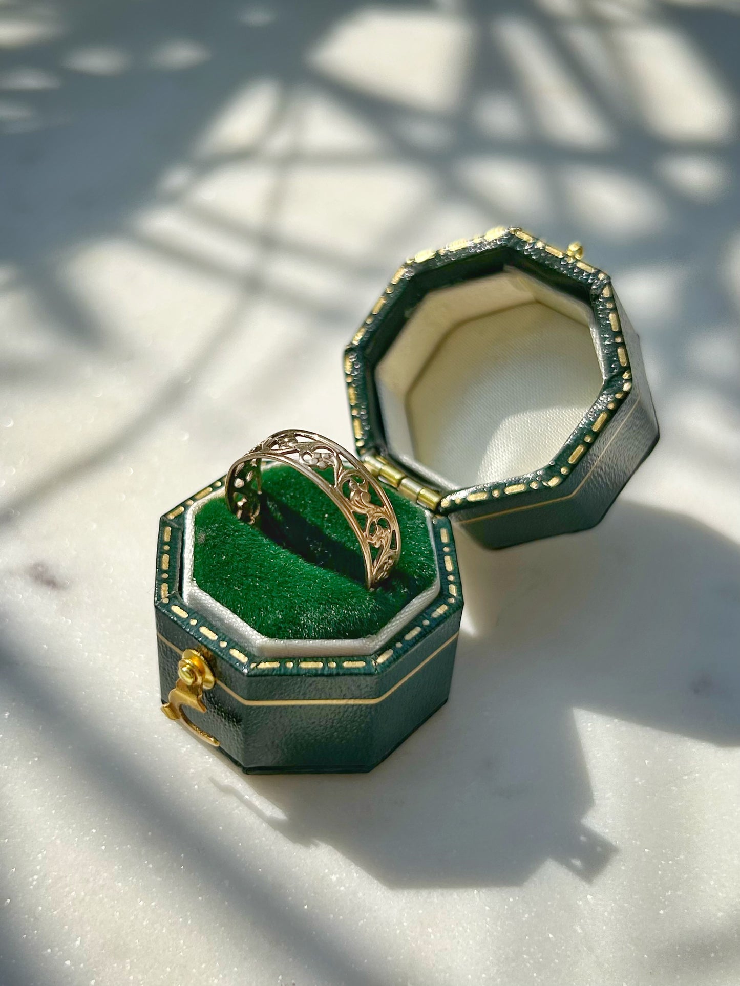 Vintage 14ct Gold Floral Openwork Ring