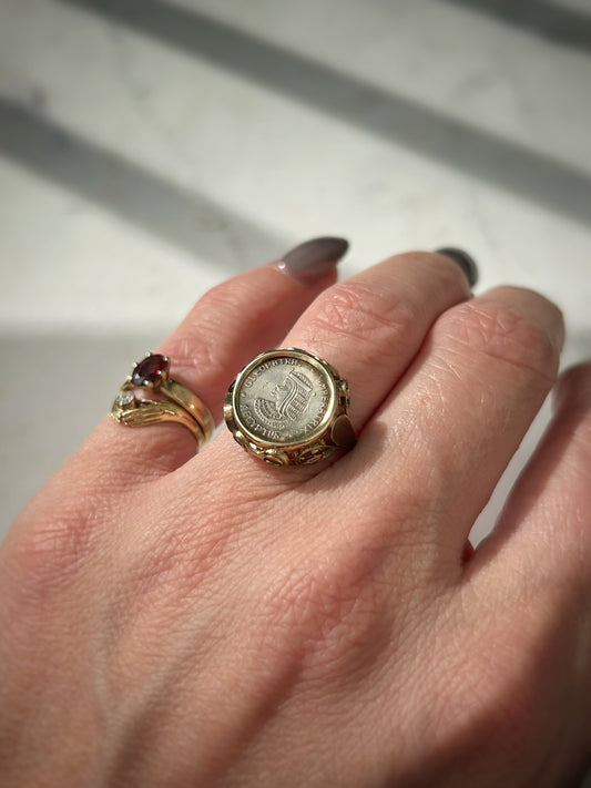 Vintage 8ct Cleopatra Coin Ring
