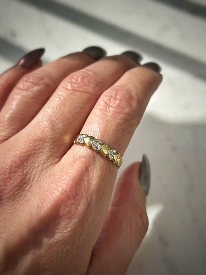 Vintage Diamond Heart Ring in 14ct Gold