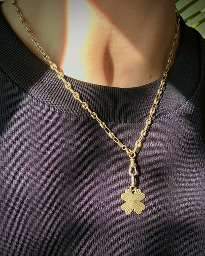 Vintage 8ct Gold Four-Leaf Clover Starburst Charm