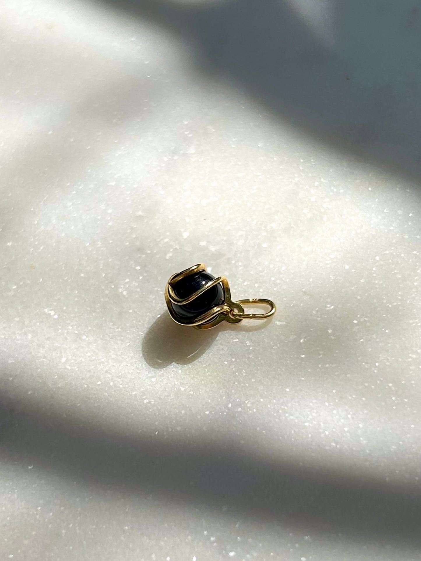 Vintage 8ct Obsidian Sphere Charm