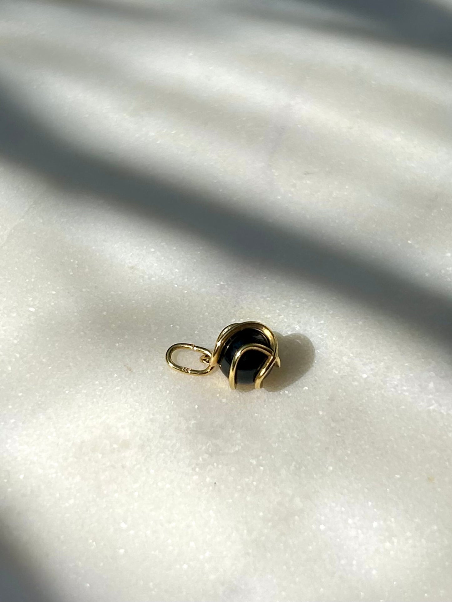Vintage 8ct Obsidian Sphere Charm