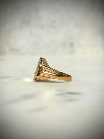 Antique 9ct ring with 14ct Mexican Dos Pesos Coin