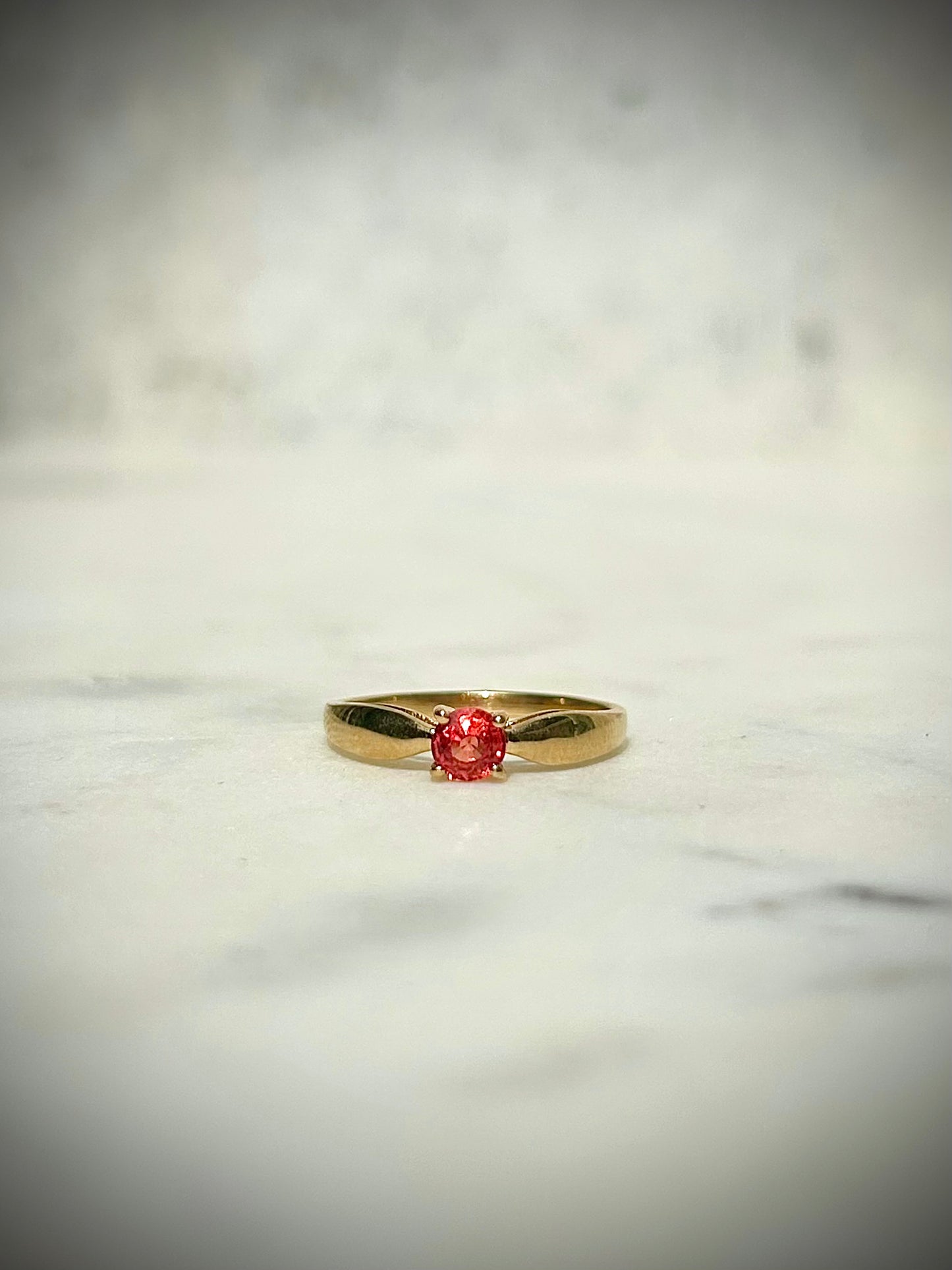 Estate 9ct Coral Ruby Ring