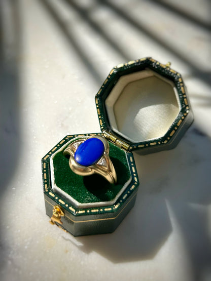 Vintage Estate 8ct Blue Cabochon & Diamond Ring