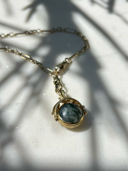 Antique 9ct Moss Agate Spinner Pendant