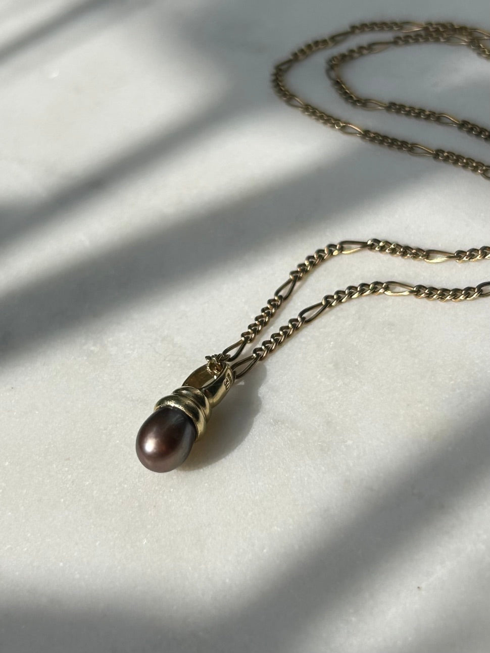 Estate 14ct Black Tahitian Pearl Pendant