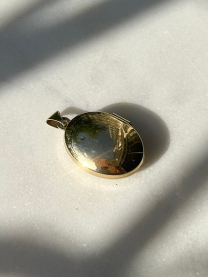 Vintage 9ct Celtic Knot Gold Locket