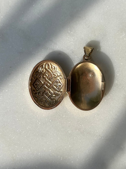 Vintage 9ct Celtic Knot Gold Locket
