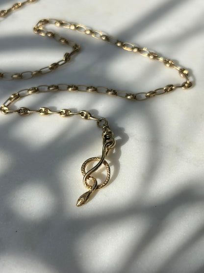 Vintage 8ct Snake Transformation Pendant