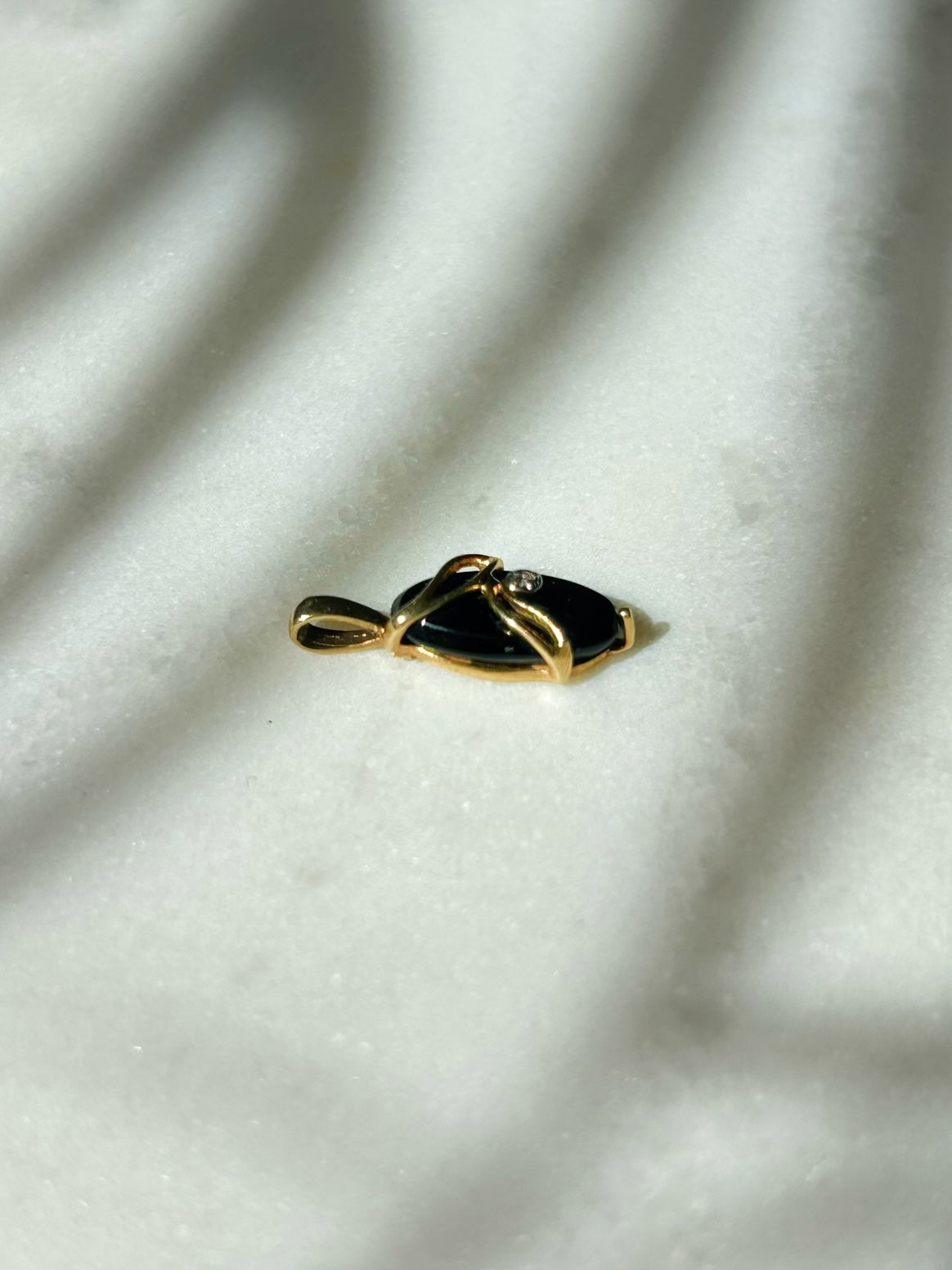 Antique 18ct Art Nouveau Onyx & Diamond Pendant