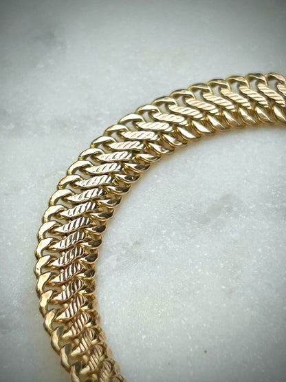 Vintage 8ct Textured Curb Bracelet