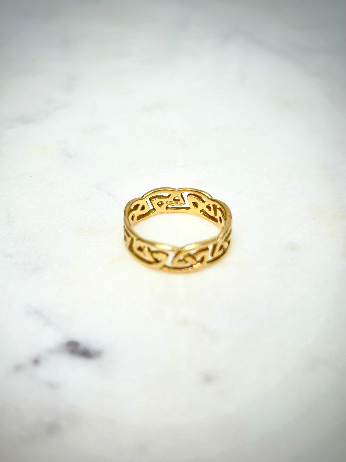 Vintage 9ct Celtic Eternity Band