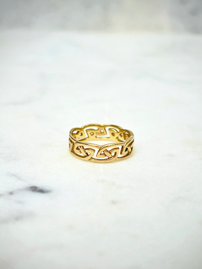 Vintage 9ct Celtic Eternity Band