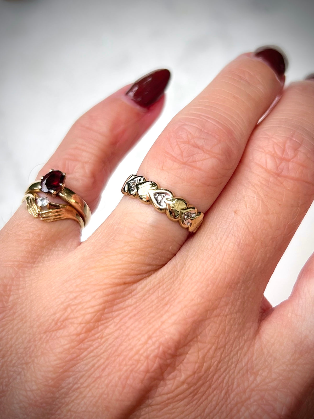 Vintage 14ct Diamond Heart Band