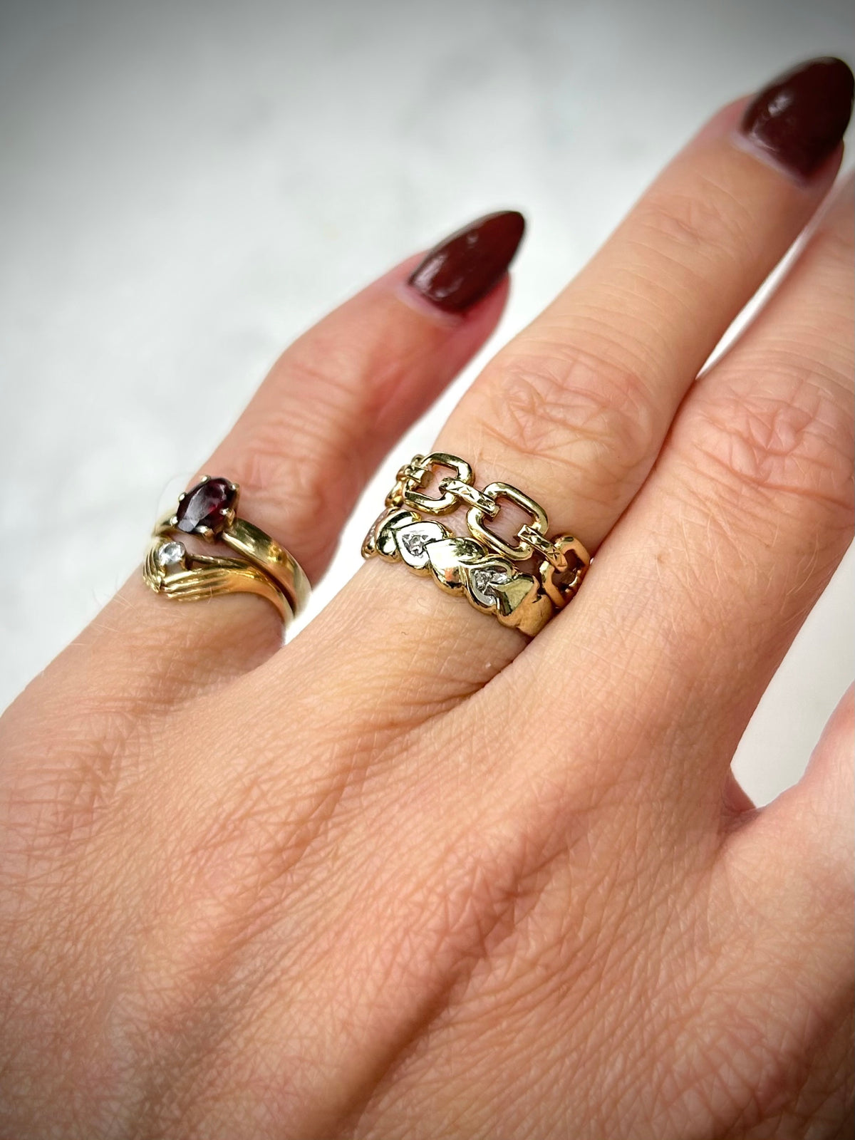 Vintage 14ct Diamond Heart Band